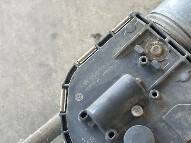 bontott VW PASSAT B6 Első Ablaktörlő Szerkezet Motorral