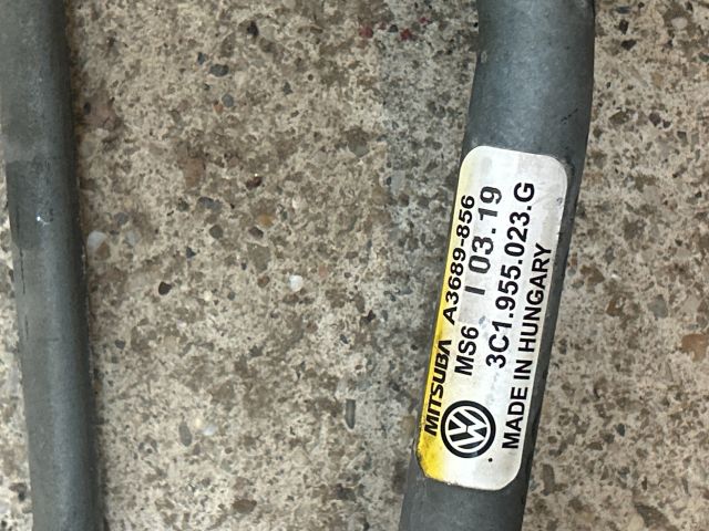 bontott VW PASSAT B6 Első Ablaktörlő Szerkezet Motorral