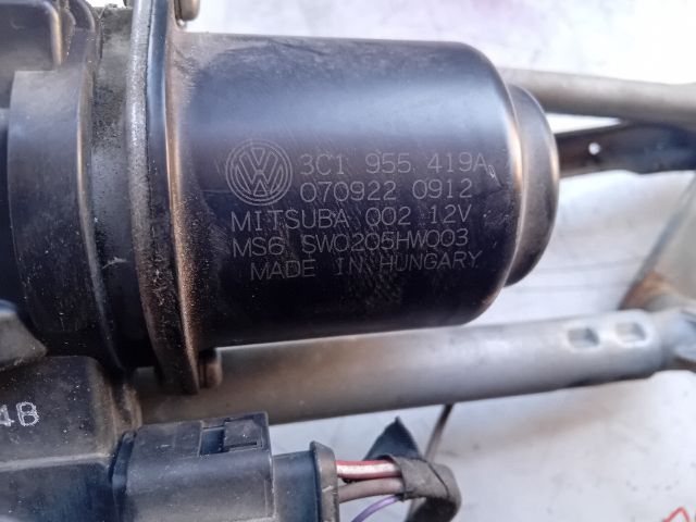 bontott VW PASSAT B6 Első Ablaktörlő Szerkezet Motorral