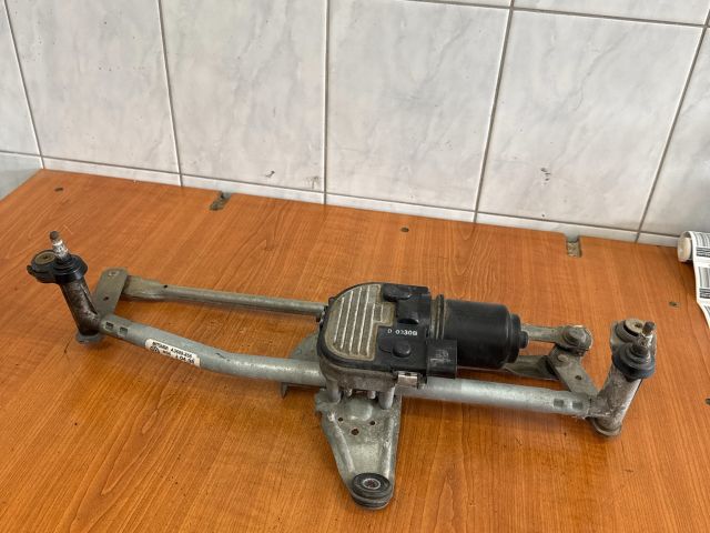 bontott VW PASSAT B6 Első Ablaktörlő Szerkezet Motorral