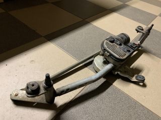 bontott VW PASSAT B6 Első Ablaktörlő Szerkezet Motorral