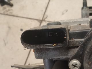 bontott VW PASSAT B6 Első Ablaktörlő Szerkezet Motorral