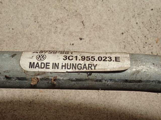 bontott VW PASSAT B6 Első Ablaktörlő Szerkezet Motorral