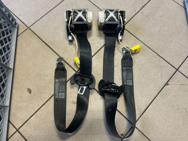 bontott VW PASSAT B6 Első Biztonsági Öv Pár (Feszítővel)