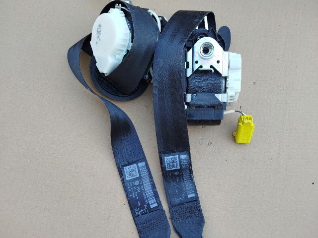 bontott VW PASSAT B6 Első Biztonsági Öv Pár (Feszítővel)