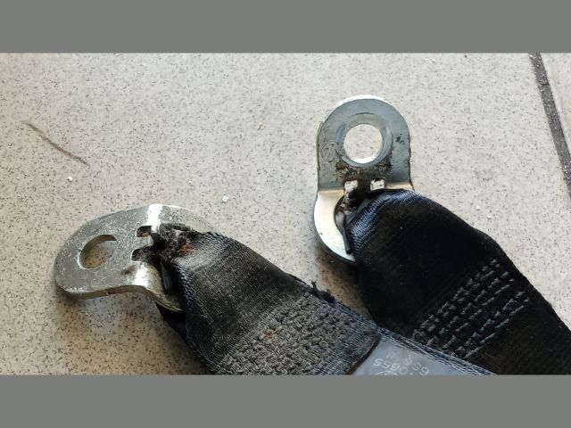 bontott VW PASSAT B6 Első Biztonsági Öv Pár (Feszítővel)