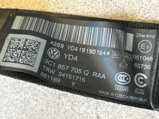 bontott VW PASSAT B6 Első Biztonsági Öv Pár (Feszítővel)