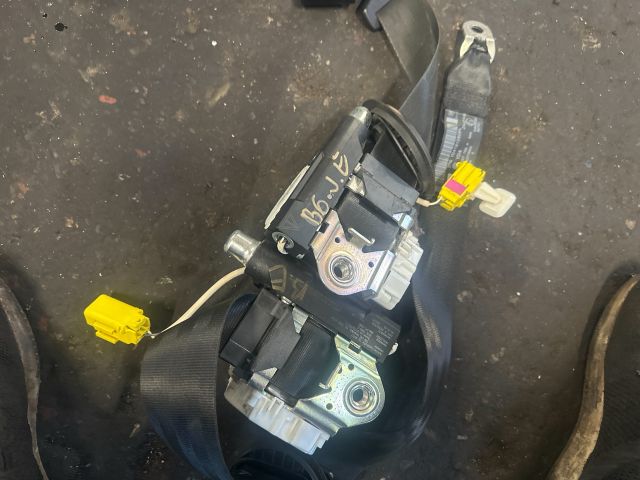 bontott VW PASSAT B6 Első Biztonsági Öv Pár (Feszítővel)