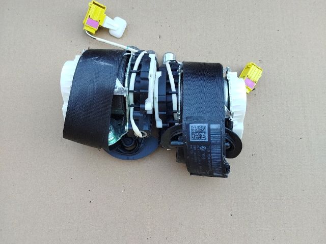 bontott VW PASSAT B6 Első Biztonsági Öv Pár (Feszítővel)