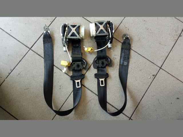 bontott VW PASSAT B6 Első Biztonsági Öv Pár (Feszítővel)