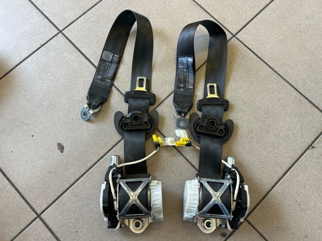 bontott VW PASSAT B6 Első Biztonsági Öv Pár (Feszítővel)