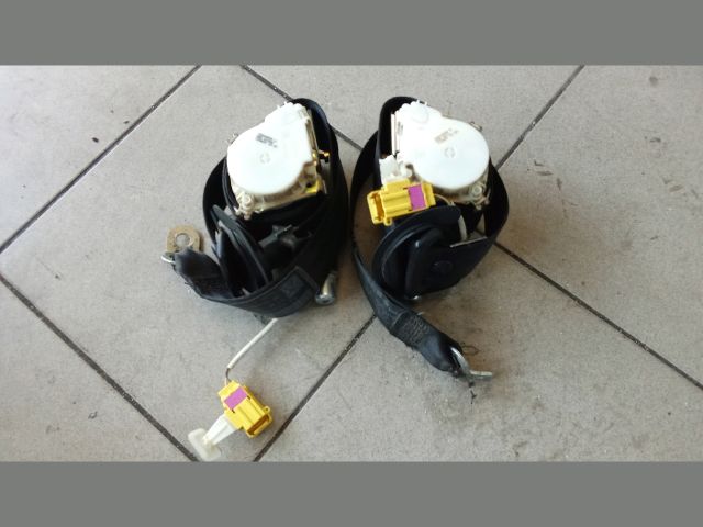 bontott VW PASSAT B6 Első Biztonsági Öv Pár (Feszítővel)