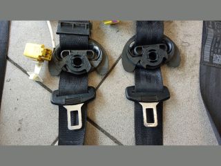 bontott VW PASSAT B6 Első Biztonsági Öv Pár (Feszítővel)