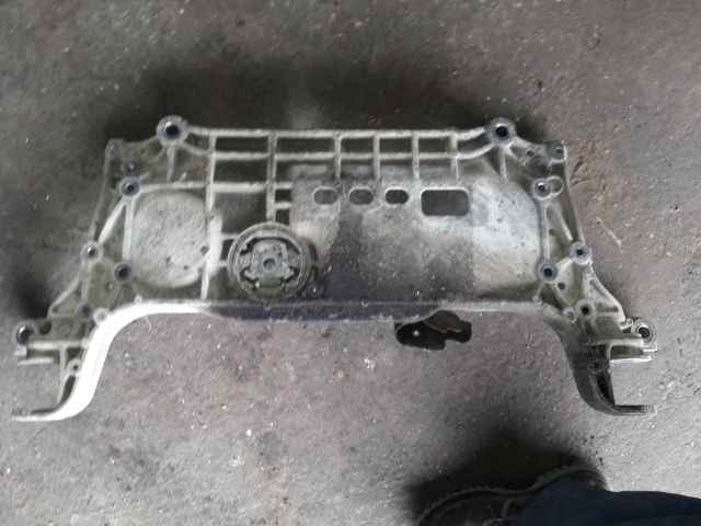 bontott VW PASSAT B6 Első Bölcső