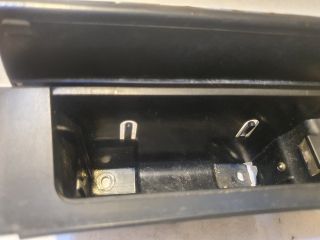 bontott VW PASSAT B6 Első Hamutartó