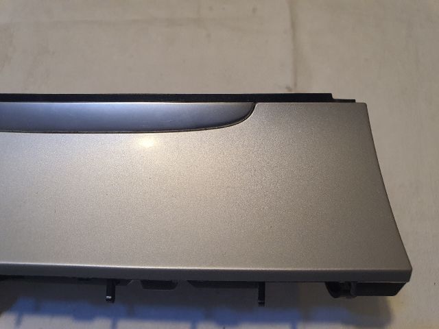 bontott VW PASSAT B6 Első Hamutartó