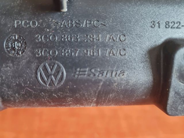 bontott VW PASSAT B6 Első Hamutartó