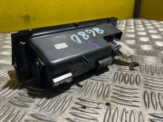 bontott VW PASSAT B6 Első Hamutartó