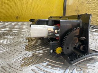 bontott VW PASSAT B6 Első Hamutartó