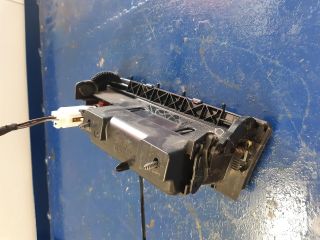 bontott VW PASSAT B6 Első Hamutartó