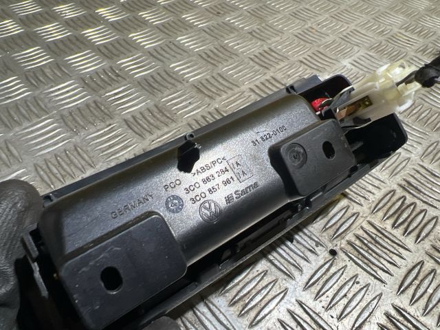 bontott VW PASSAT B6 Első Hamutartó