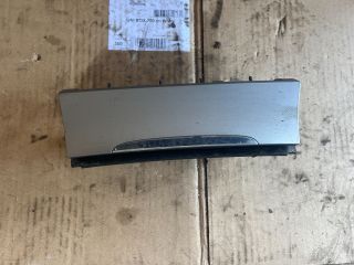 bontott VW PASSAT B6 Első Hamutartó