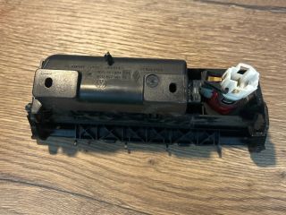 bontott VW PASSAT B6 Első Hamutartó