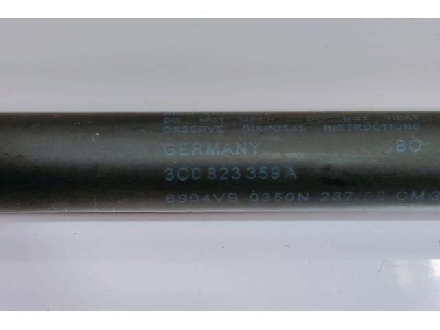 bontott VW PASSAT B6 Első Lengéscsillapító Patron / Betét