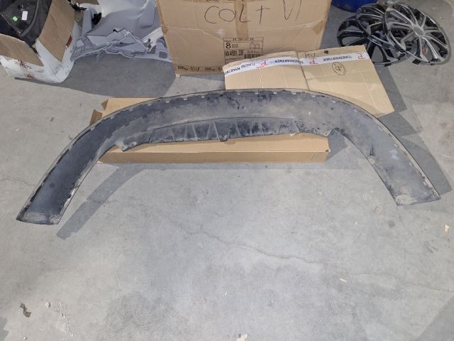 bontott VW PASSAT B6 Első Lökhárító Alsó (Műanyag)