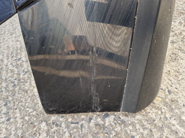 bontott VW PASSAT B6 Első Lökhárító (Részeivel)