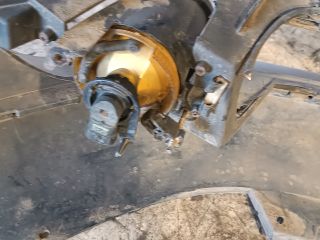 bontott VW PASSAT B6 Első Lökhárító (Részeivel)