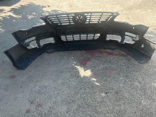 bontott VW PASSAT B6 Első Lökhárító (Részeivel)