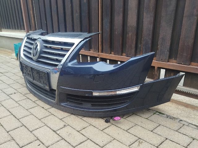 bontott VW PASSAT B6 Első Lökhárító (Részeivel)