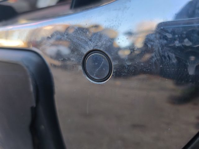 bontott VW PASSAT B6 Első Lökhárító (Részeivel)