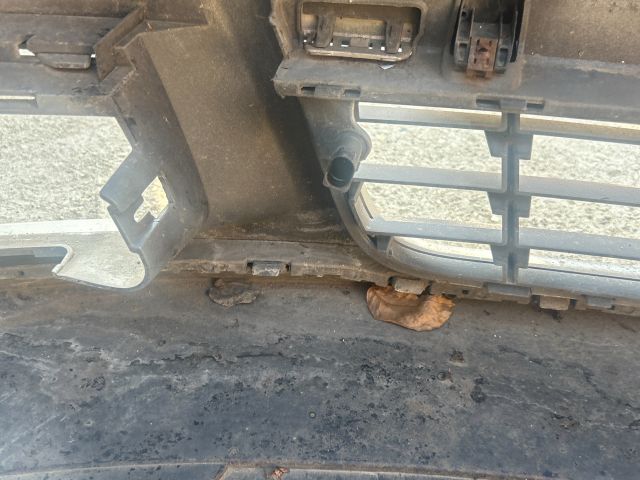 bontott VW PASSAT B6 Első Lökhárító (Részeivel)