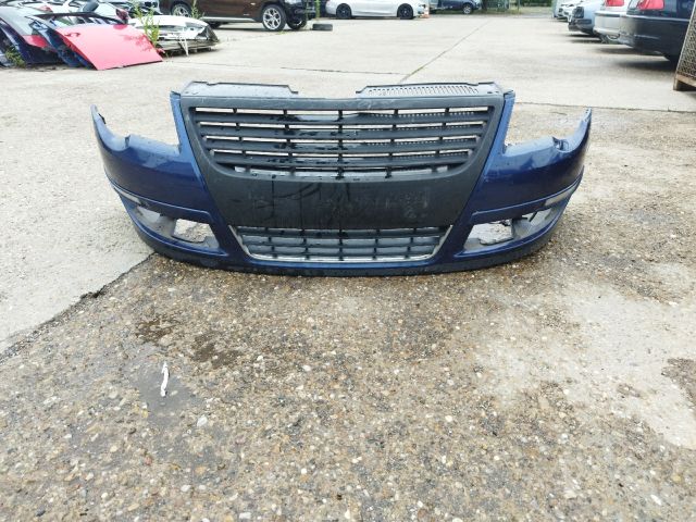 bontott VW PASSAT B6 Első Lökhárító (Részeivel)