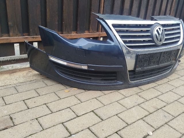 bontott VW PASSAT B6 Első Lökhárító (Részeivel)