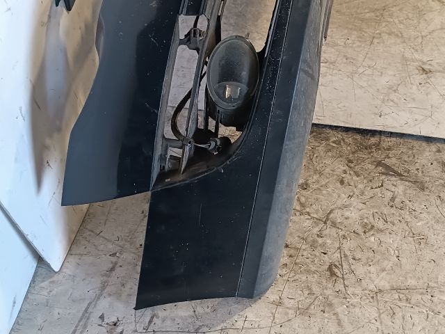 bontott VW PASSAT B6 Első Lökhárító (Részeivel)