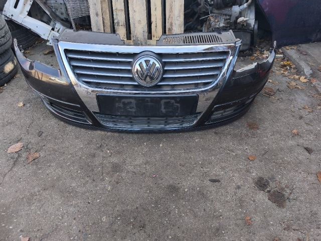 bontott VW PASSAT B6 Első Lökhárító (Részeivel)