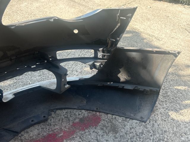 bontott VW PASSAT B6 Első Lökhárító (Részeivel)