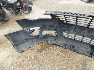 bontott VW PASSAT B6 Első Lökhárító (Részeivel)