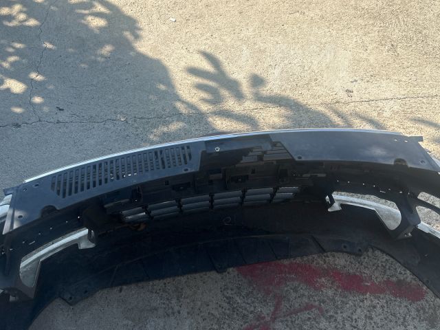 bontott VW PASSAT B6 Első Lökhárító (Részeivel)