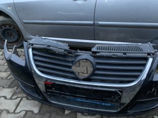 bontott VW PASSAT B6 Első Lökhárító (Részeivel)