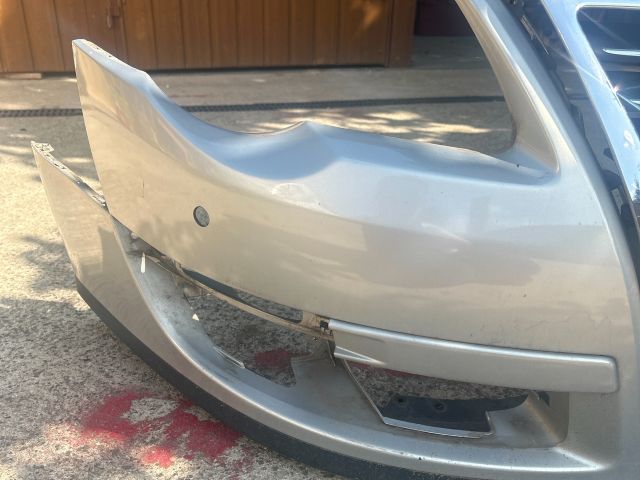 bontott VW PASSAT B6 Első Lökhárító (Részeivel)