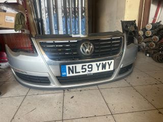 bontott VW PASSAT B6 Első Lökhárító (Részeivel)