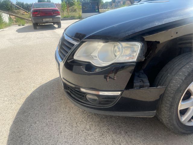 bontott VW PASSAT B6 Első Lökhárító (Üresen)