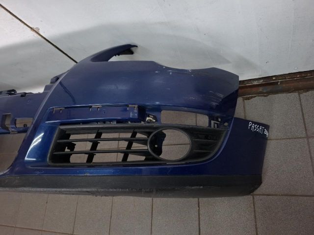 bontott VW PASSAT B6 Első Lökhárító (Üresen)