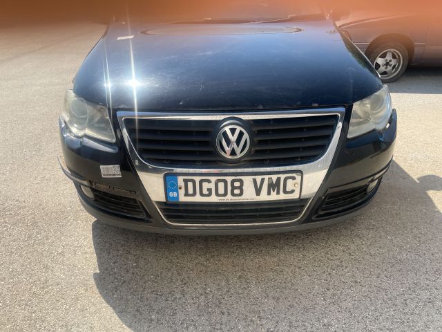 bontott VW PASSAT B6 Első Lökhárító (Üresen)