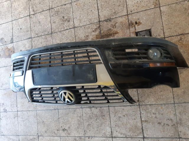 bontott VW PASSAT B6 Első Lökhárító (Üresen)