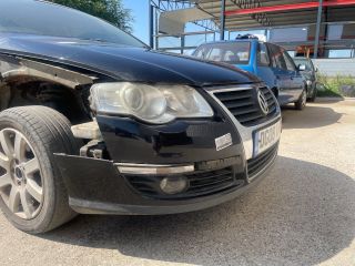bontott VW PASSAT B6 Első Lökhárító (Üresen)